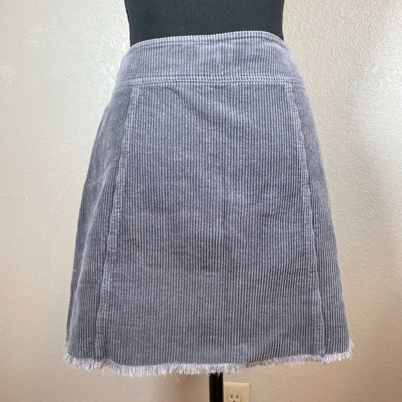 Mittoshop • Gray Corduroy Mini Skirt with Fringe Hem Line • Size: Small (NWOT) - Picture 3 of 9